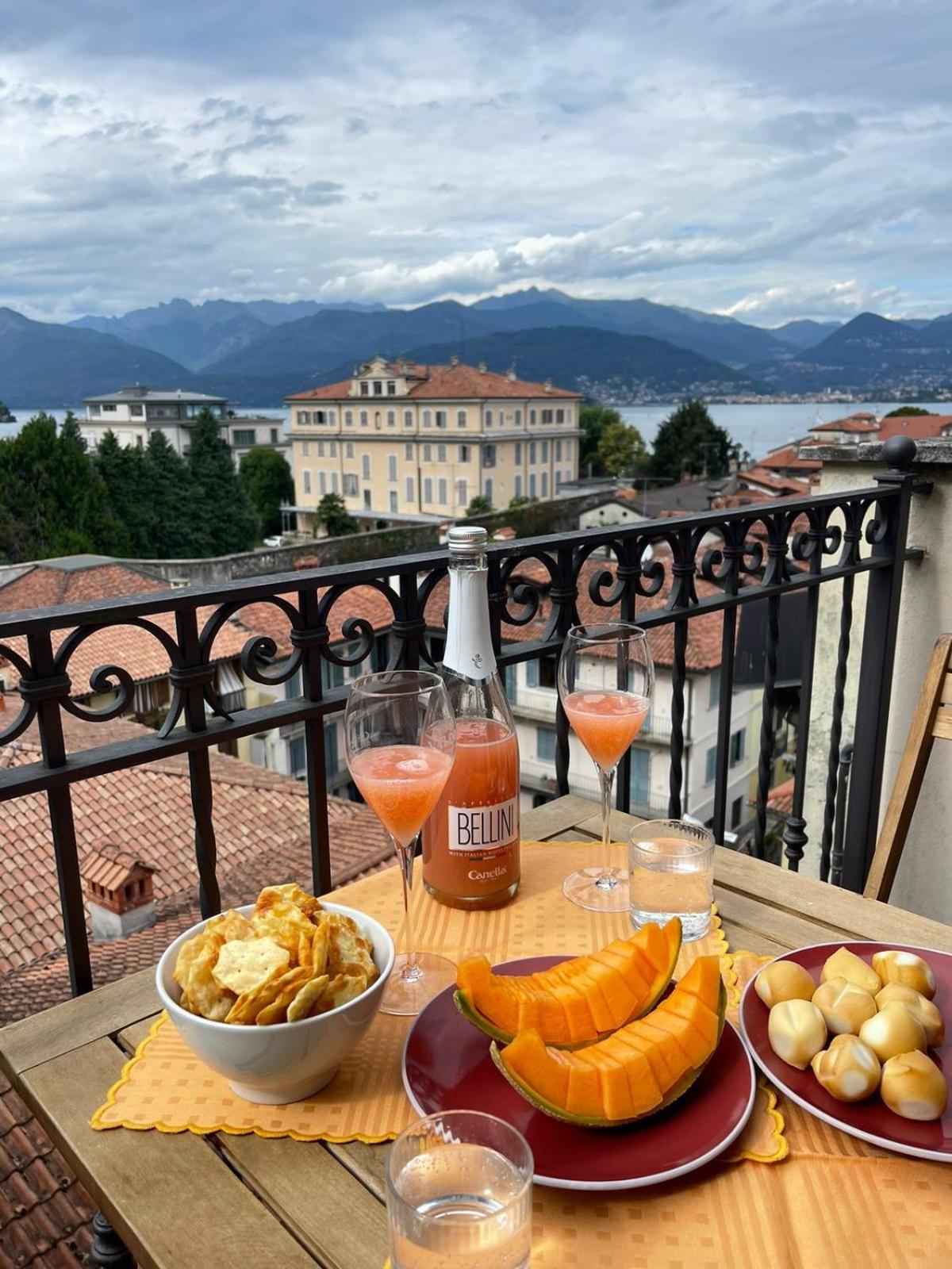 Suite Romantic Vista Lago Stresa Zewnętrze zdjęcie
