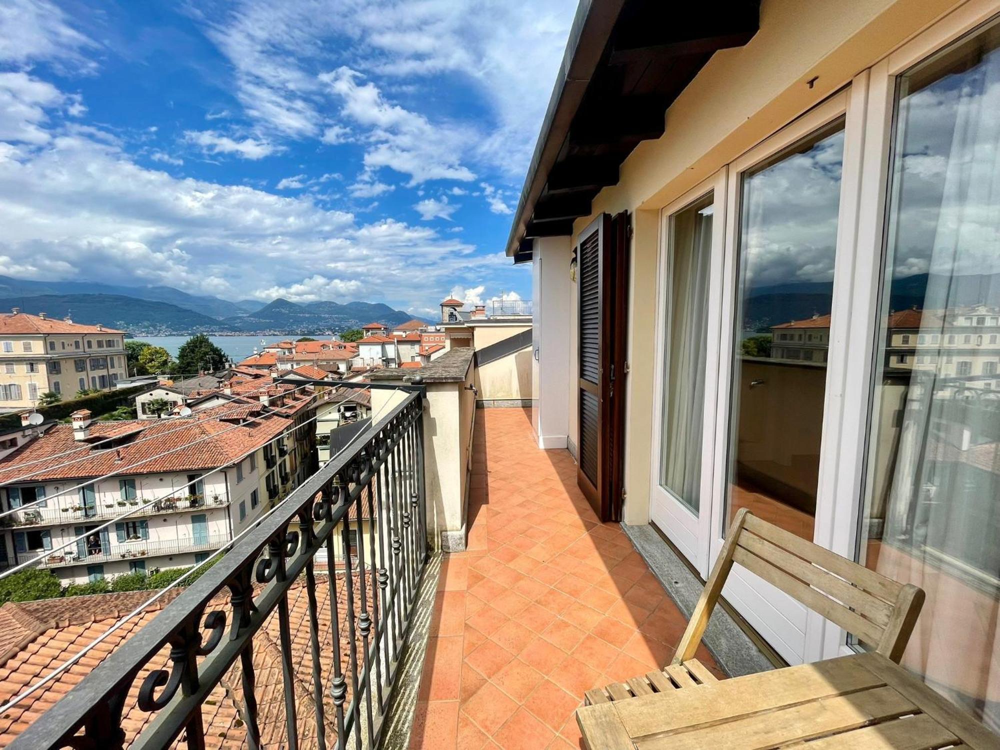 Suite Romantic Vista Lago Stresa Zewnętrze zdjęcie